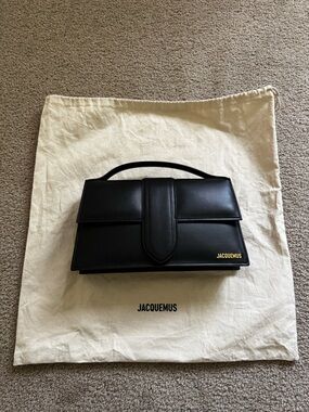 Jacquemus Black Leather bag with Gold Logo
